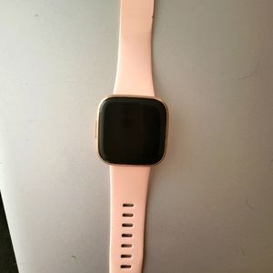 Fitbit Versa 2